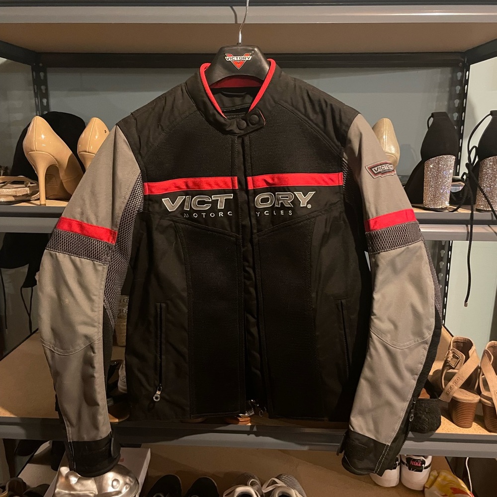 Womens Small Victory Riding Jacket